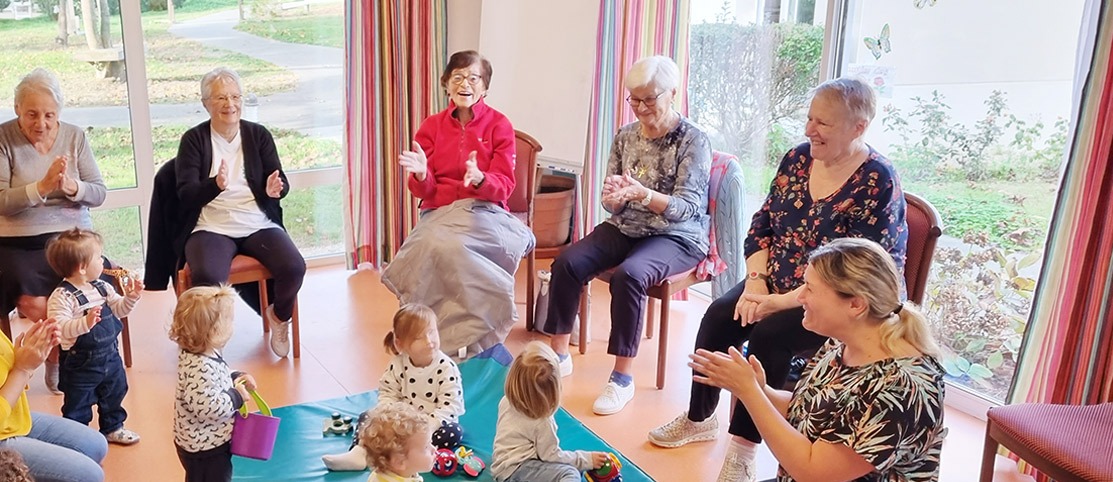 echange-intergenerationnel-residence-seniors-vendee