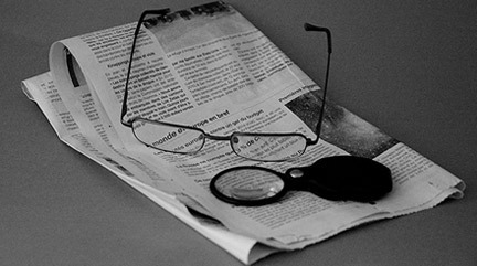 loupe-de-lecture-pour-personne-agee-