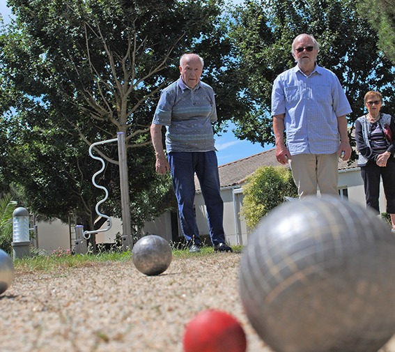 animations-seniors-petanque