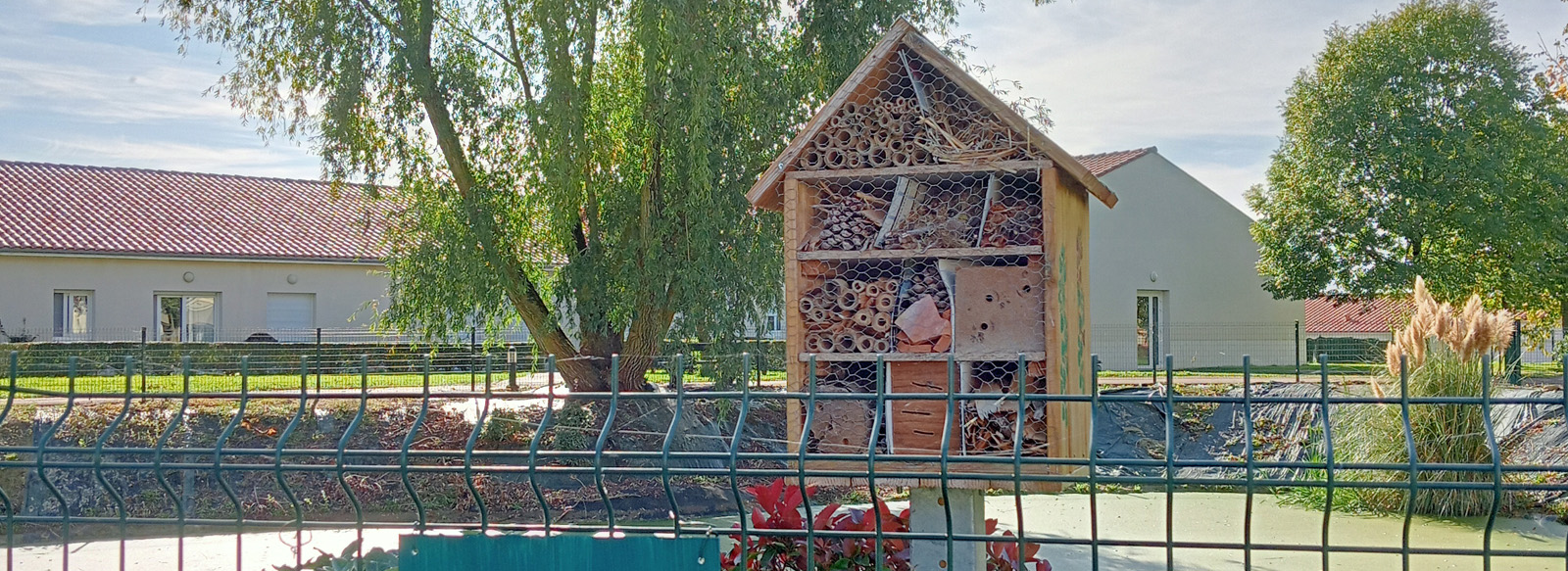 ligue pour la protection des oiseaux rochefort refuge LPO aux Residentiels a Tonnay Charente (17) Charente-Maritime