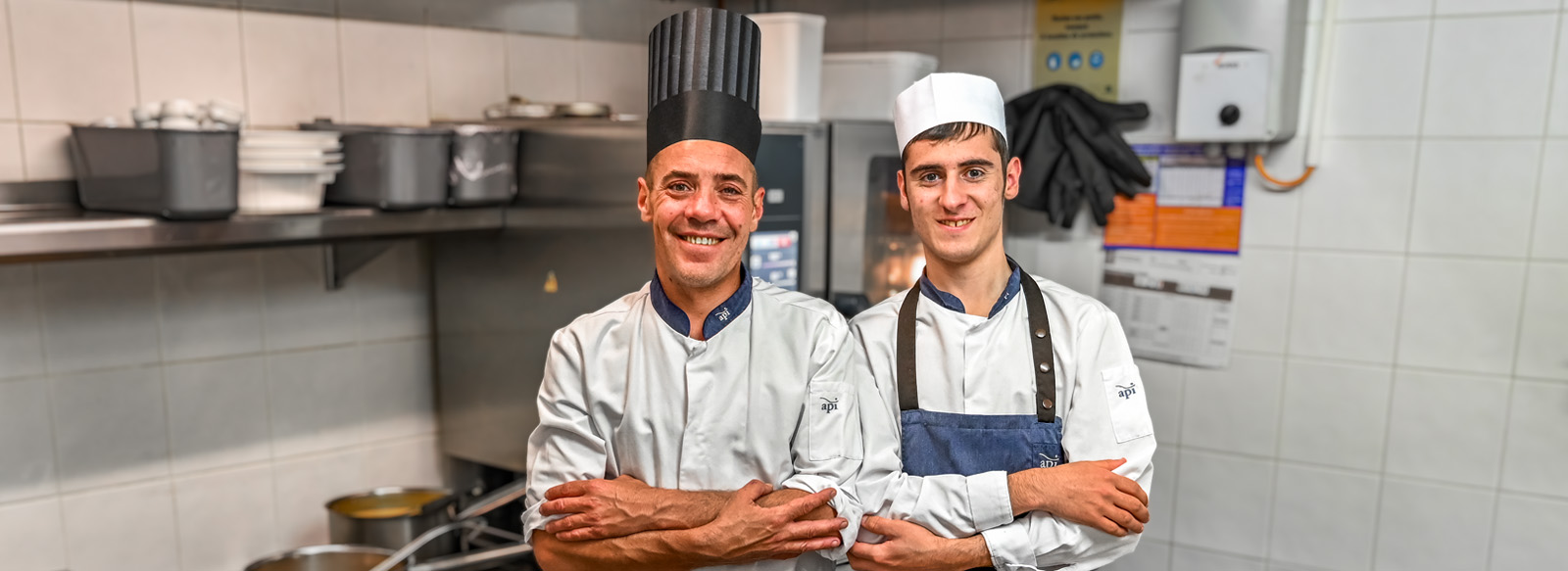 le chef cuisinier aux Résidentiels de Tonnay-Charente résidence pour personnes âgées